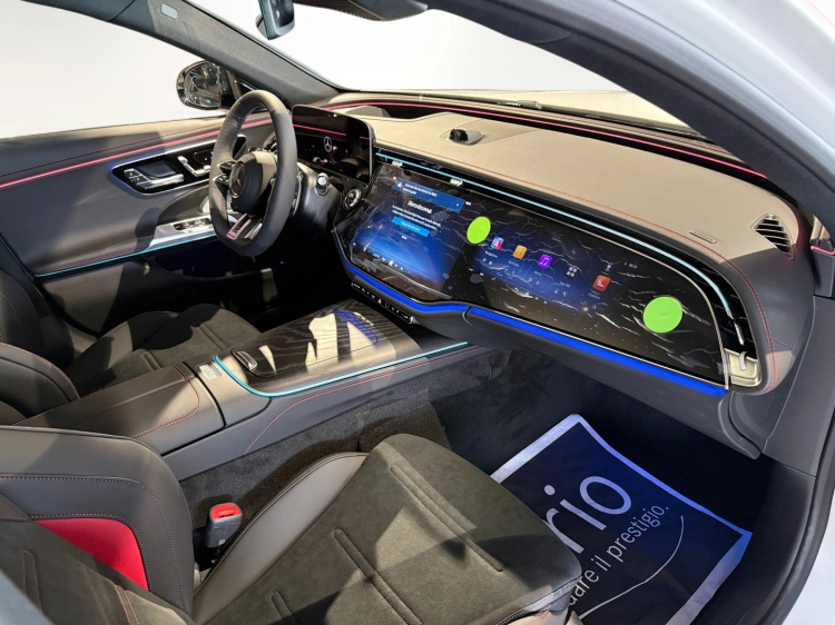 25 - Mercedes AMG Classe E E 53 AMG Hybrid 4MATIC+