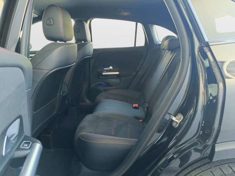 9 - Mercedes-Benz GLA 200 d AMG Line Advanced Plus 4matic auto