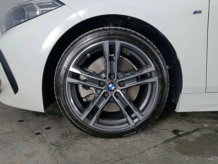 7 - BMW Serie 1 120d Msport auto