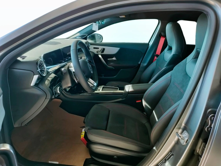 9 - Mercedes AMG Classe A Mercedes-AMG A 45S 4MATIC+