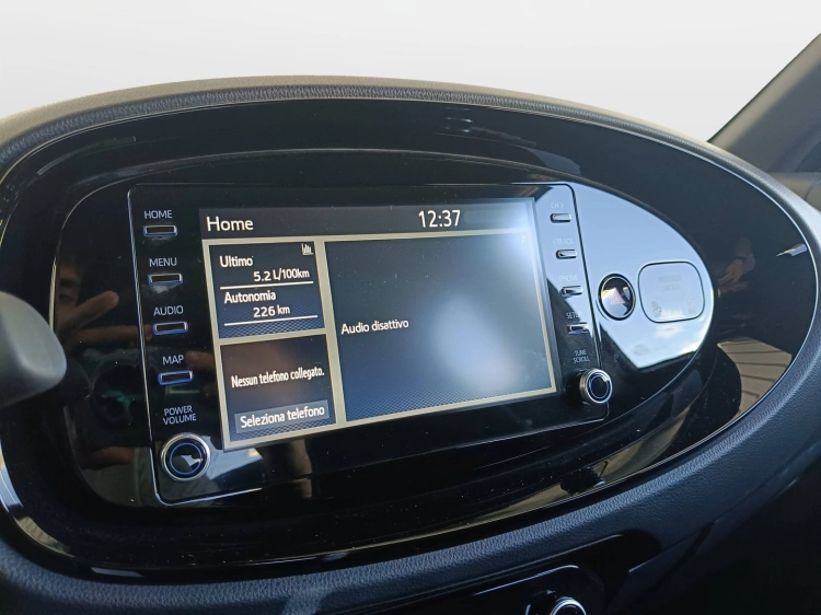 13 - Toyota Aygo X Aygo X 1.0 Trend 72cv