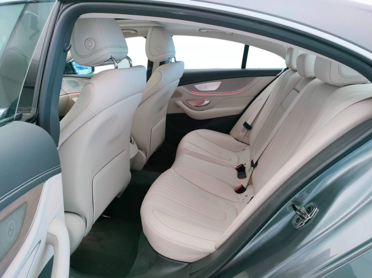 12 - Mercedes-Benz CLS Coupe 350 d Premium 4matic auto