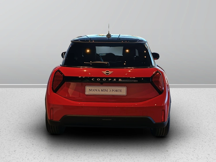 6 - MINI Cooper COOPER C