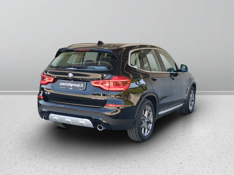 5 - BMW X3 BMW X3 XDRIVE 20D XLINE
