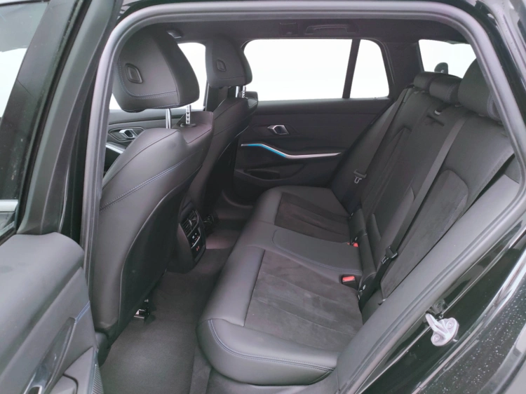 10 - BMW Serie 3 318d Touring mhev 48V Msport auto