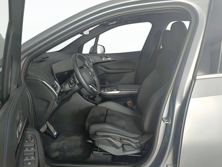 9 - BMW Serie 2 220i Active Tourer mhev 48V Msport auto