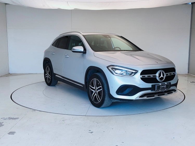 3 - Mercedes-Benz GLA 200 d Sport Plus auto