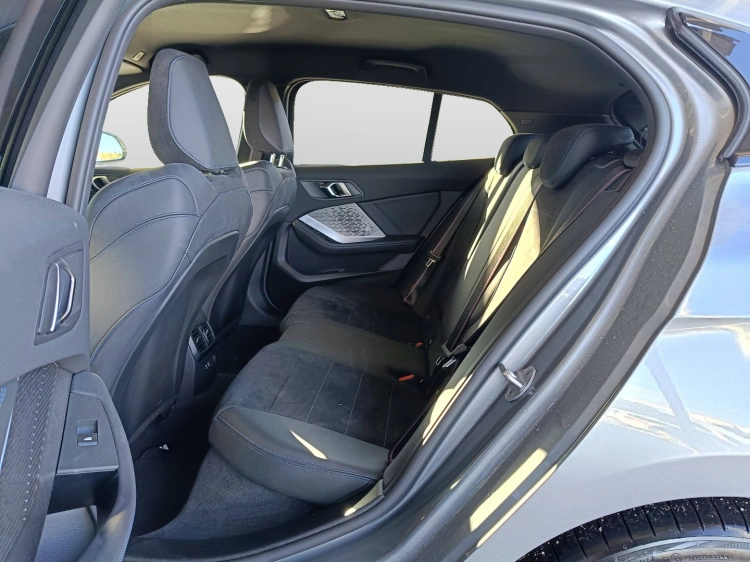9 - BMW Serie 1 118d MSport Pro auto