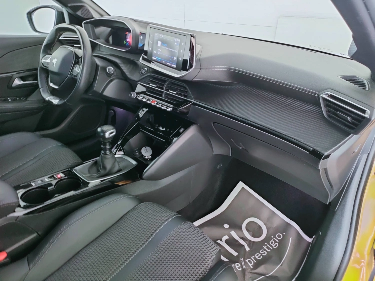 10 - Peugeot 208 208 1.2 puretech GT Line s&s 100cv