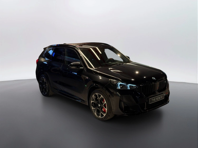2 - BMW X1 M BMW X1 M35i xDrive
