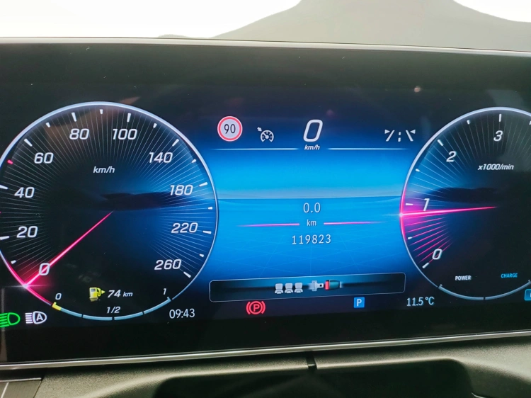 14 - Mercedes-Benz Classe C SW All-Terrain 220 d mhev Premium 4matic auto