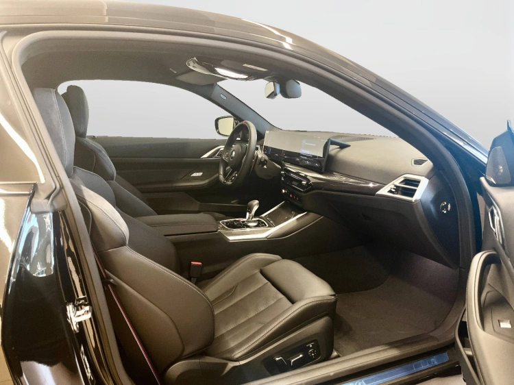 6 - BMW M M4 BMW M4 Competition M xDrive Coupé