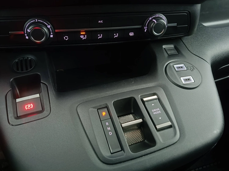 14 - Toyota Professional Proace City Electric 2024 Proace City electric L1 50kWh D Comfort