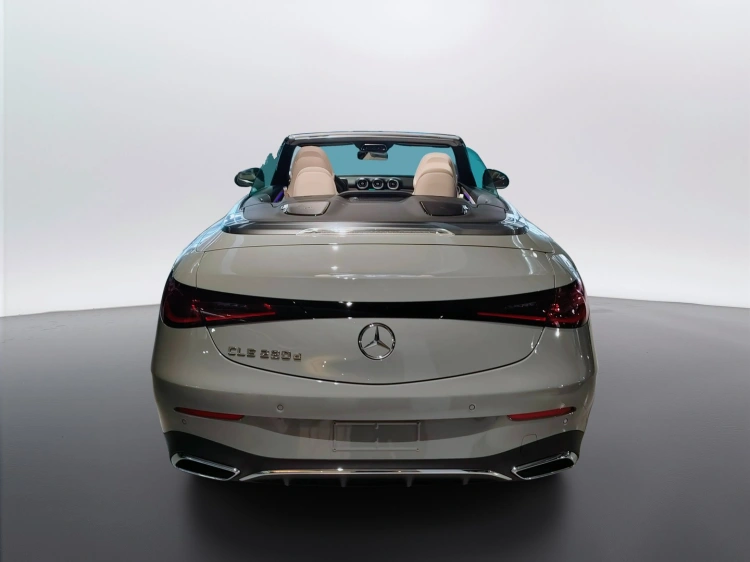5 - Mercedes-Benz CLE 220 d Cabrio