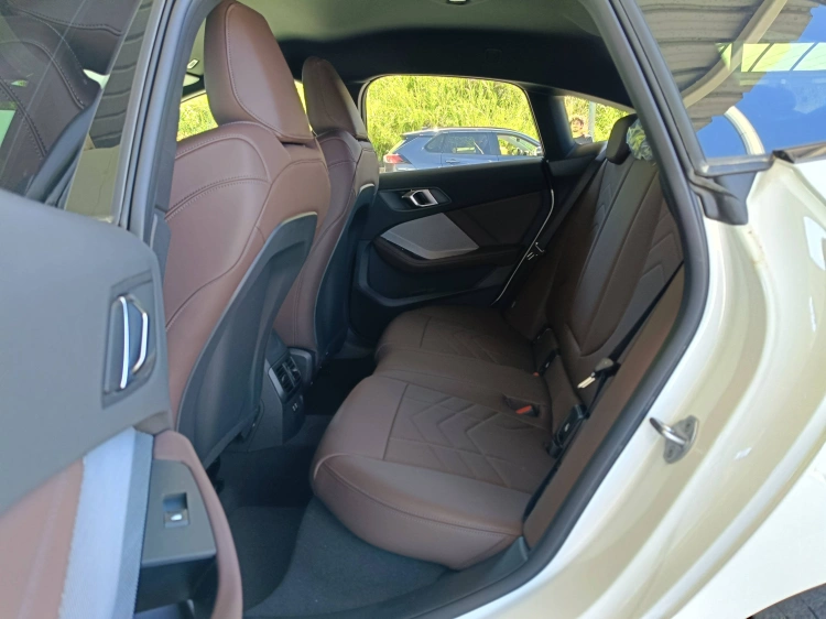 9 - BMW Serie 2 BMW 218d Gran Coupé