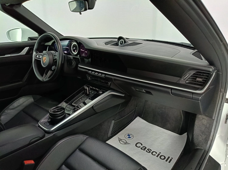 10 - Porsche 911 911 Cabrio 3.0 Carrera 4S auto