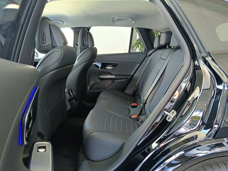 7 - Mercedes-Benz GLC 220 d 4MATIC