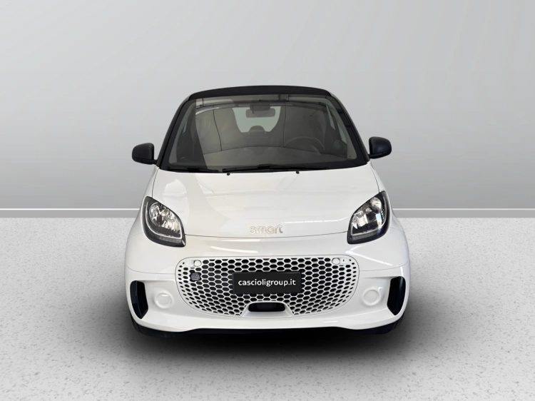 2 - smart fortwo Fortwo eq Passion 4,6kW