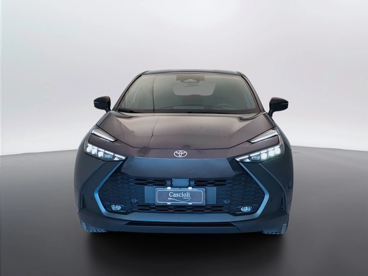 2 - Toyota C-HR C-HR 1.8 hv Trend fwd e-cvt