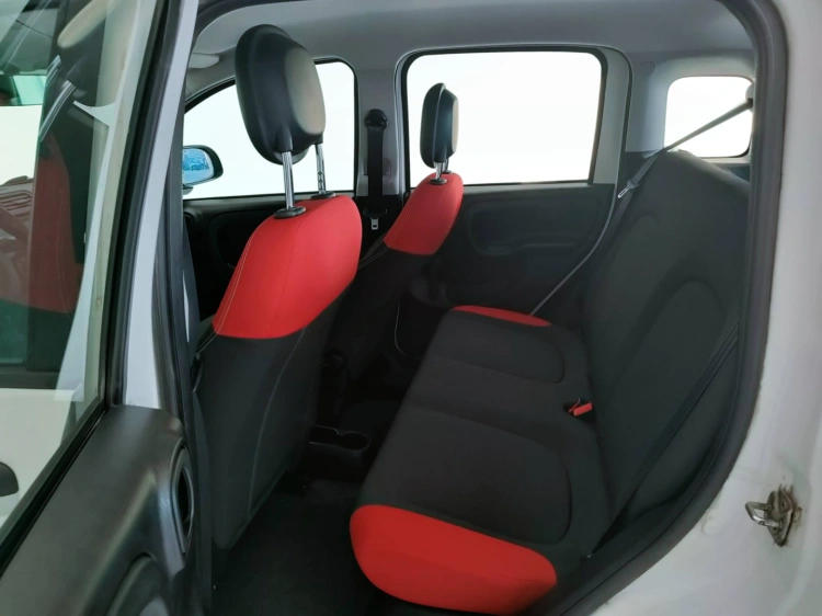 10 - Fiat Panda Panda 0.9 t.air t. natural power Easy 70cv