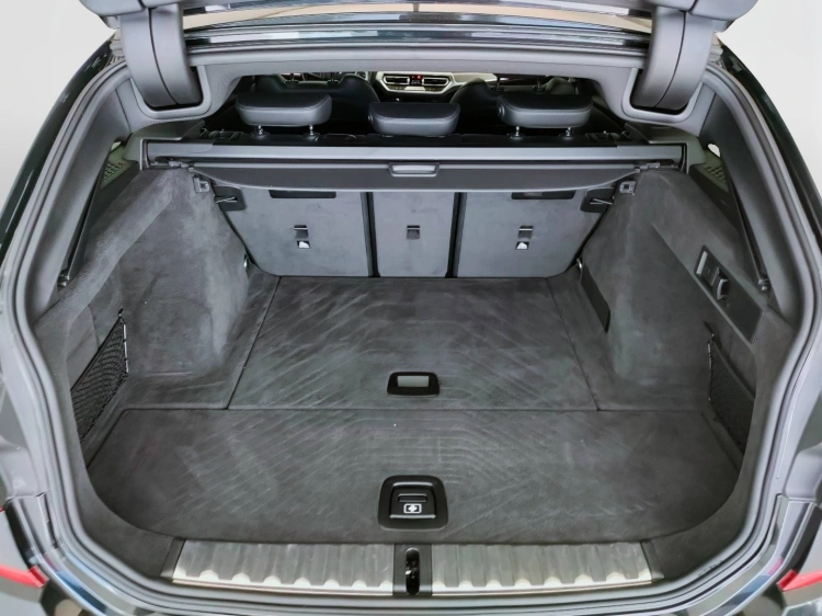 9 - BMW Serie 3 320d Touring mhev 48V Msport auto