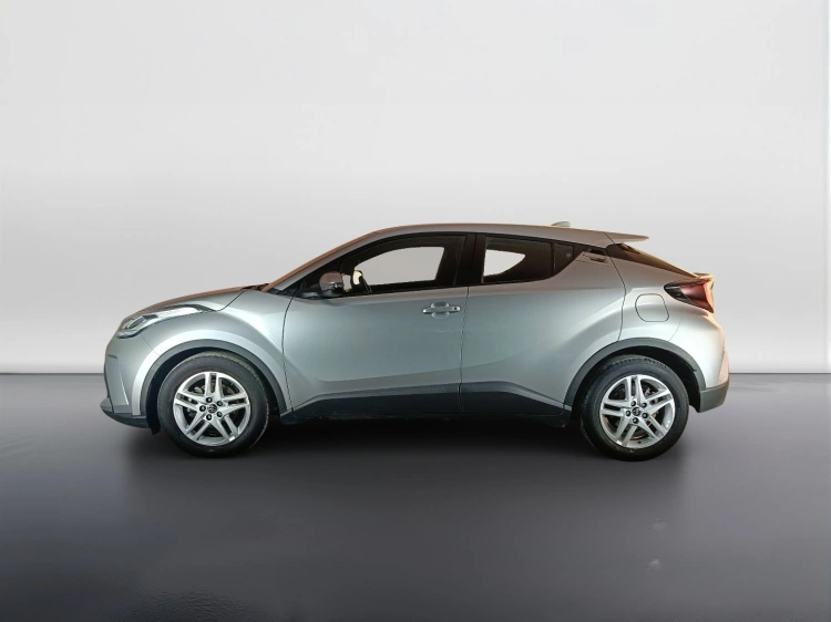 6 - Toyota C-HR C-HR 1.8h Business e-cvt