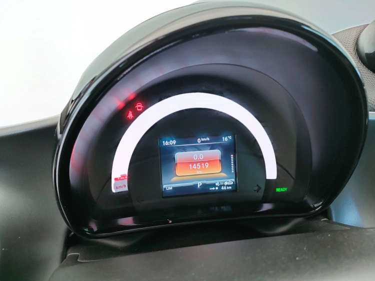 13 - smart fortwo Fortwo Cabrio eq Pulse 22kW