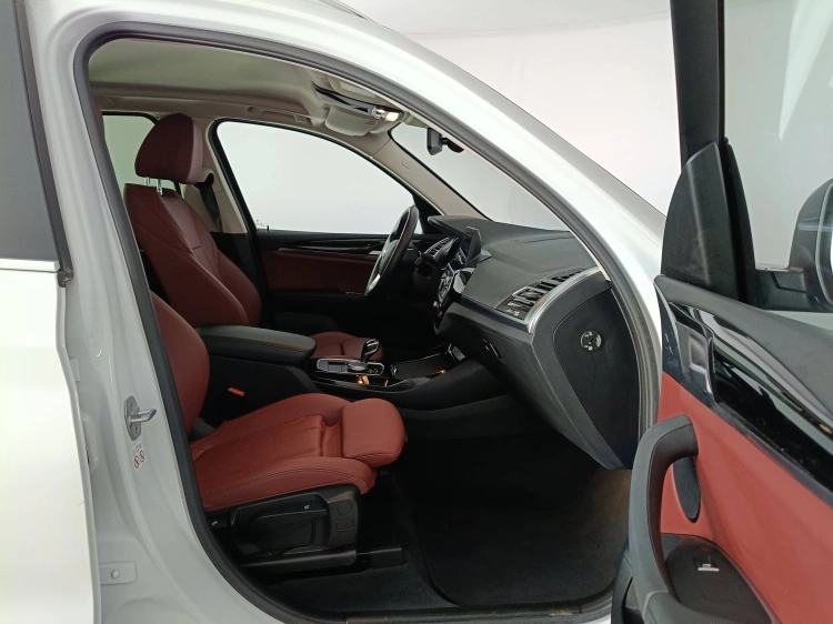 11 - BMW X3 X3 xdrive20d mhev 48V auto