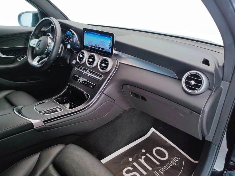 11 - Mercedes-Benz GLC Coupe 220 d Premium 4matic auto