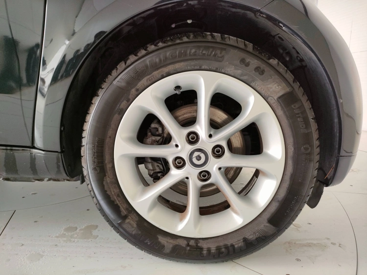 8 - smart fortwo Fortwo 1.0 Youngster 71cv twinamic