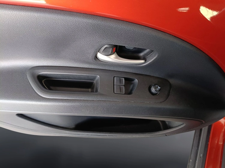 18 - Toyota Aygo X Aygo X 1.0 Active 72cv s-cvt