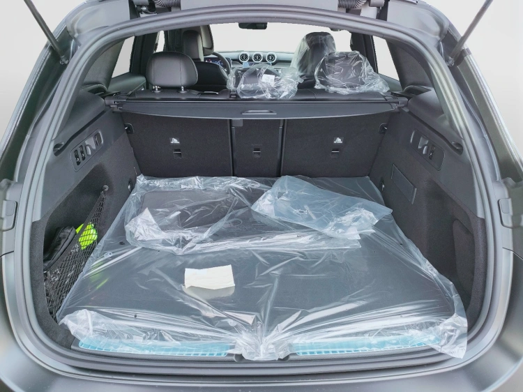 5 - Mercedes-Benz GLC 300 d 4MATIC