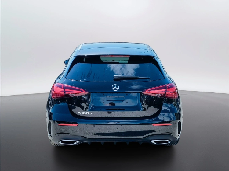 4 - Mercedes-Benz Classe A 180 d Automatic