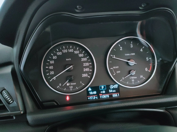 16 - BMW Serie 2 218d Gran Tourer Advantage 7p.ti auto