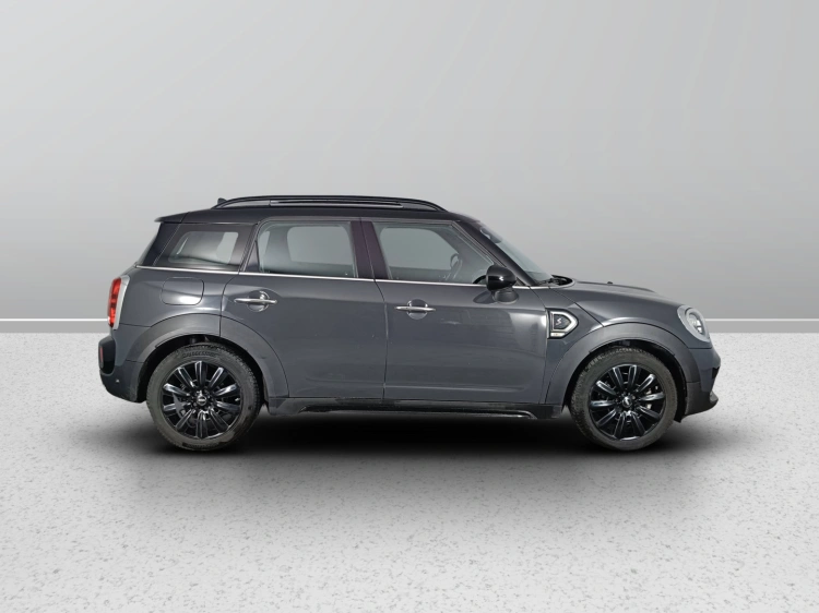 6 - MINI Countryman Mini Countryman 2.0 Cooper SD auto my18