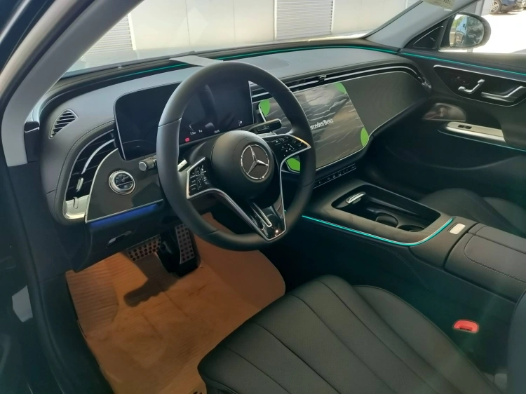 10 - Mercedes-Benz Classe E 220 d 4MATIC All Terrain