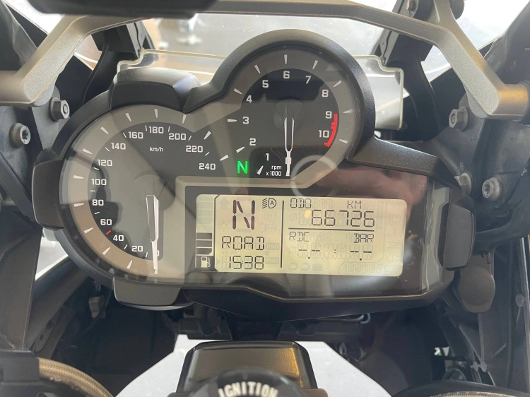 6 - BMW Motorrad GS R 1200 GS Abs my13