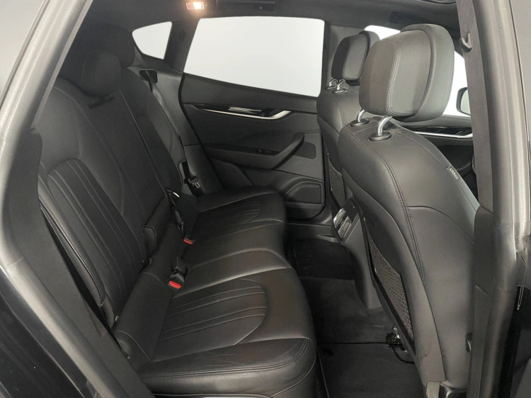 11 - Maserati Levante Levante 2.0 mhev GT 330cv auto
