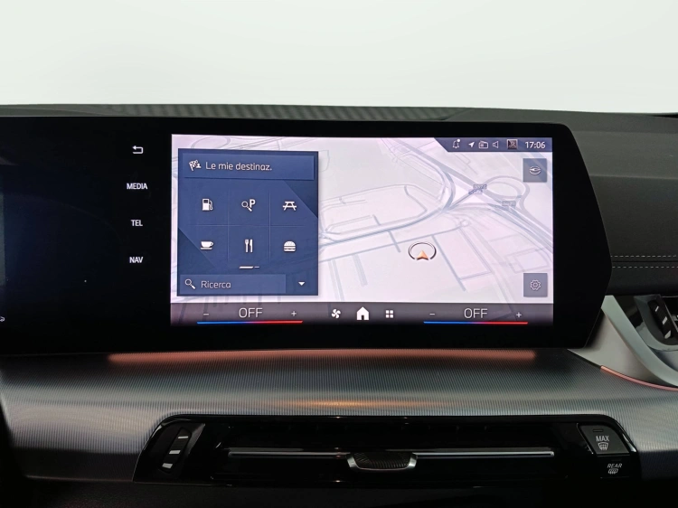 13 - BMW Serie 2 218d Active Tourer Luxury auto