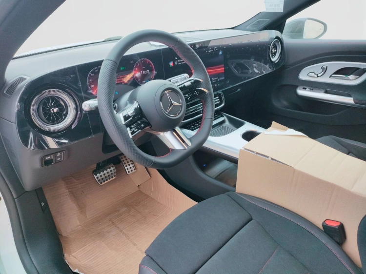 10 - Mercedes-Benz CLA 200