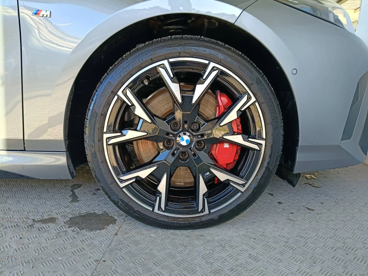 17 - BMW Serie 1 118d MSport Pro auto
