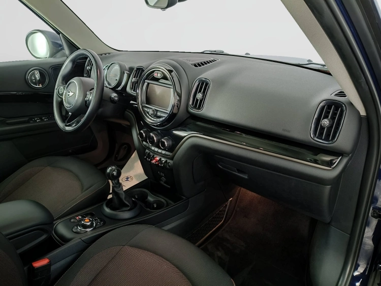 10 - MINI Countryman Mini Countryman 1.5 One D Boost