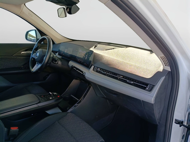 10 - BMW X1 X1 sdrive18d X-Line auto