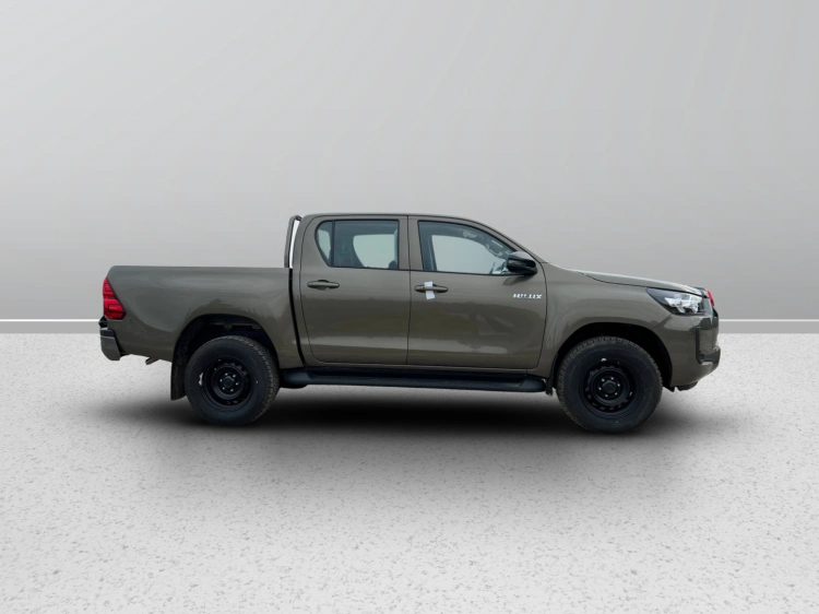 4 - Toyota Professional Hilux HILUX 2.4D A DC 4WD CMF MY24