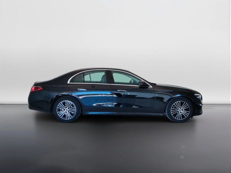 4 - Mercedes-Benz Classe E 200 d Advanced auto