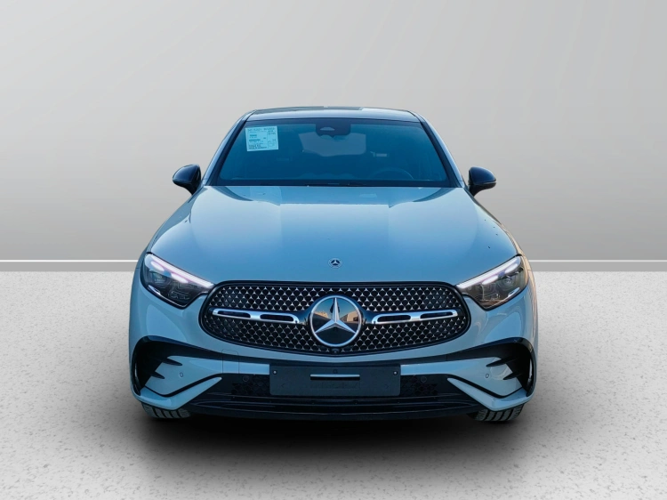 2 - Mercedes-Benz GLC 220 d 4MATIC Coupe