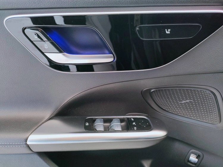 11 - Mercedes-Benz Classe C SW 220 d mhev Sport auto