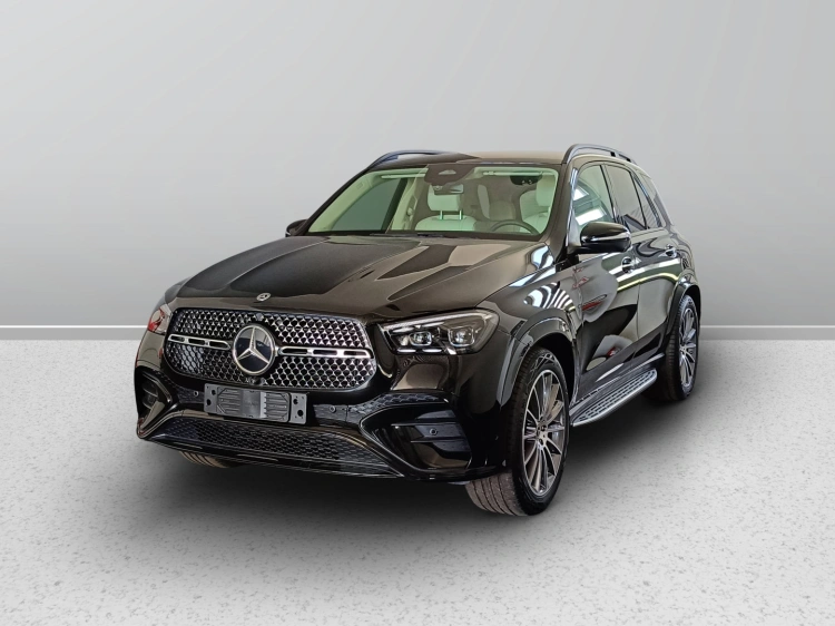 1 - Mercedes-Benz GLE 300 d 4MATIC