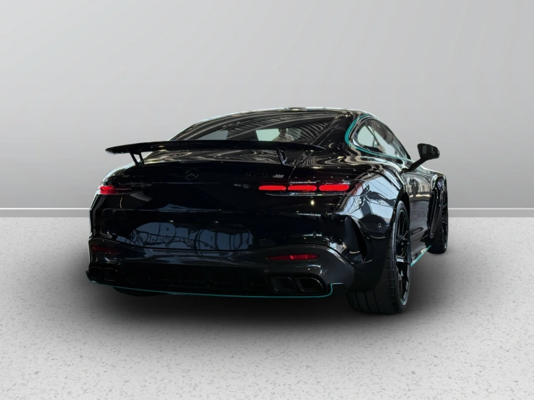 12 - Mercedes AMG GT Coupé Mercedes-AMG GT 63 PRO 4MATIC+ Motorsport Collectors Edition