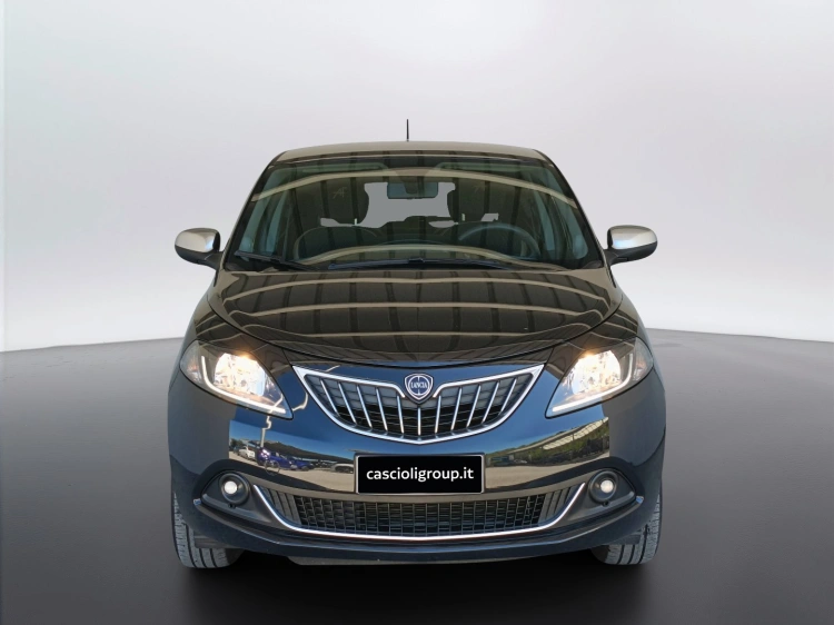 2 - Lancia Ypsilon Ypsilon 1.0 firefly hybrid Alberta Ferretti s&s 70cv